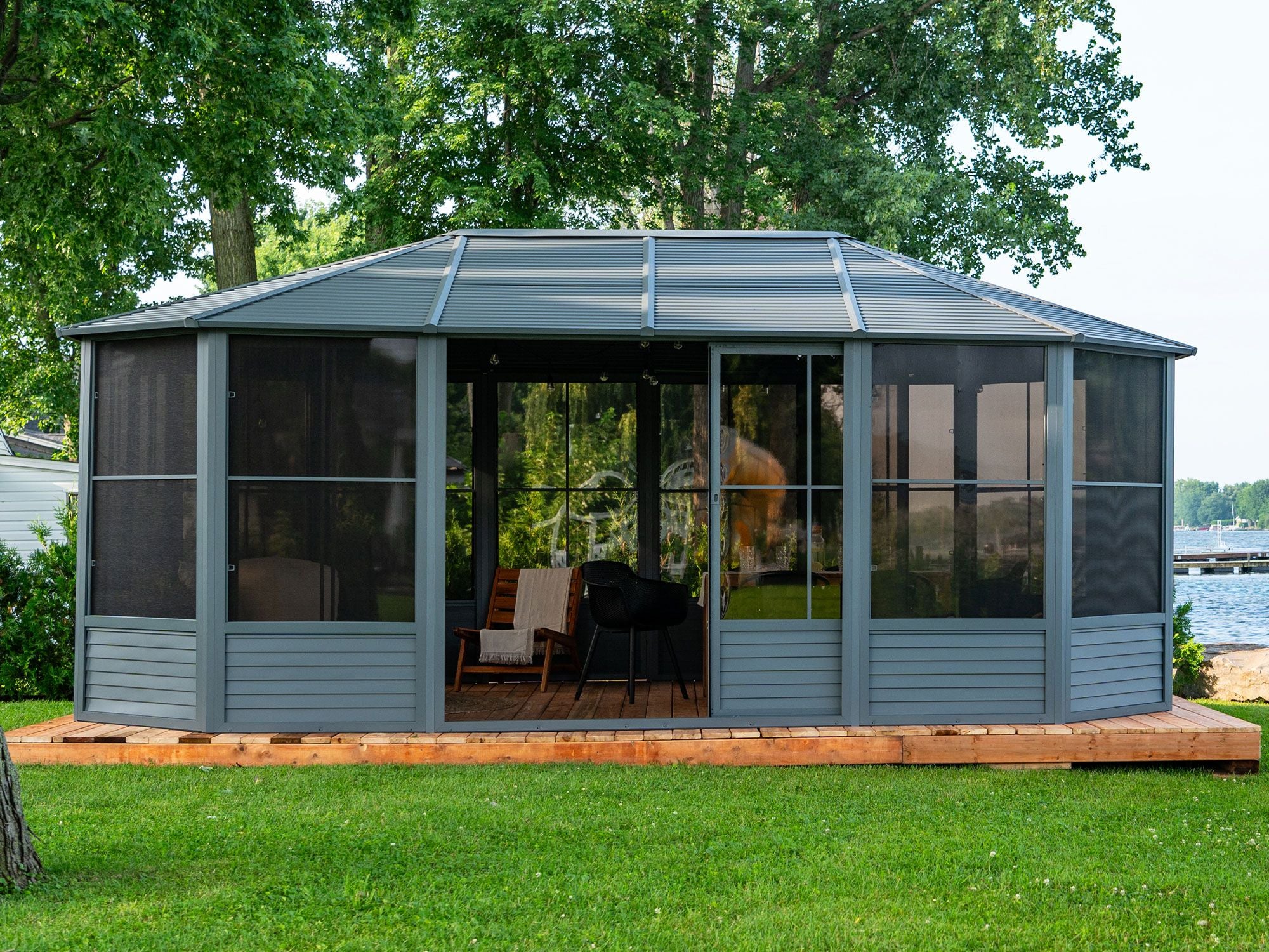 Florence 12x18 ft. Solarium, Metal Roof–Black