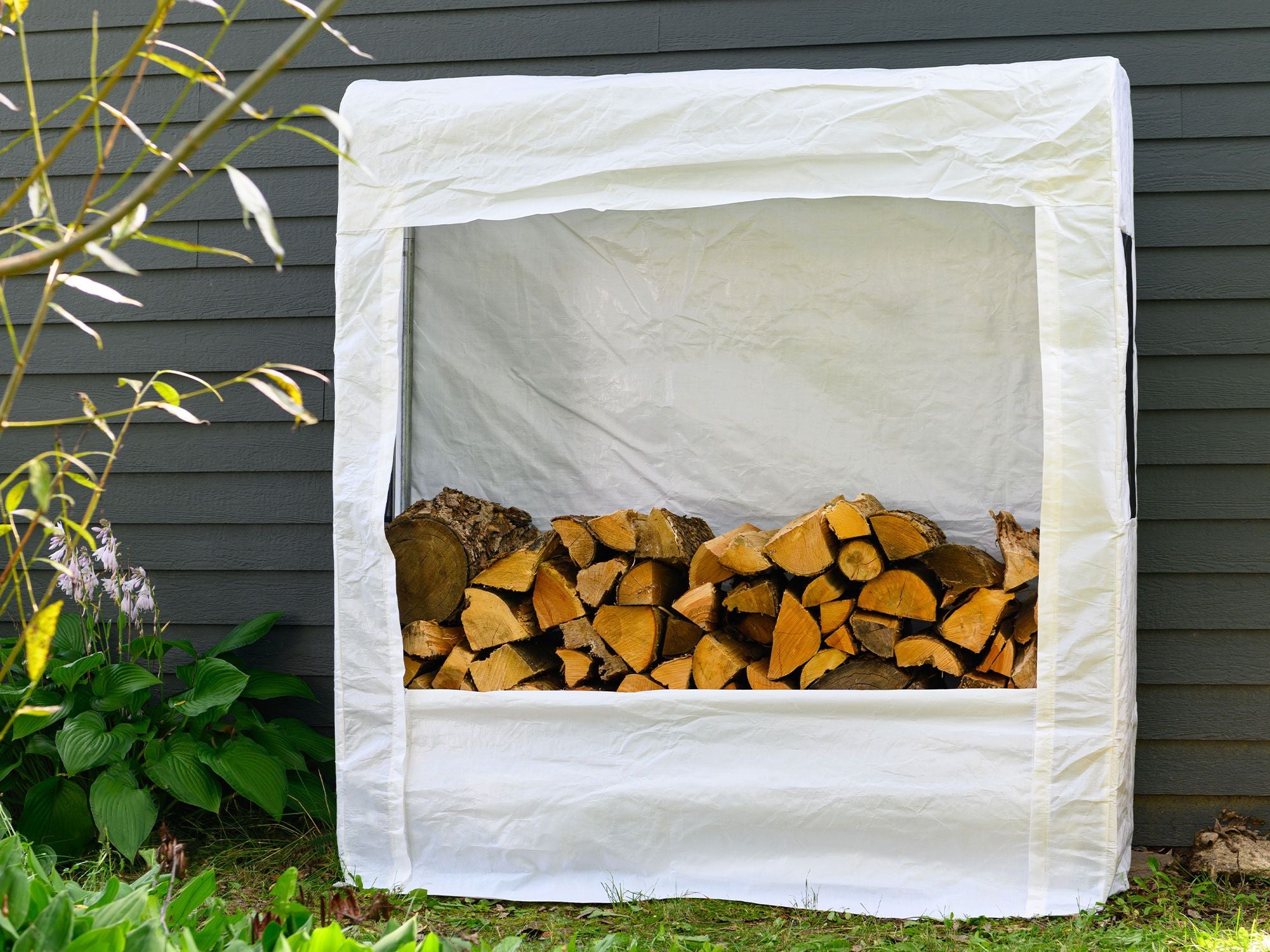 Log Shelter–White