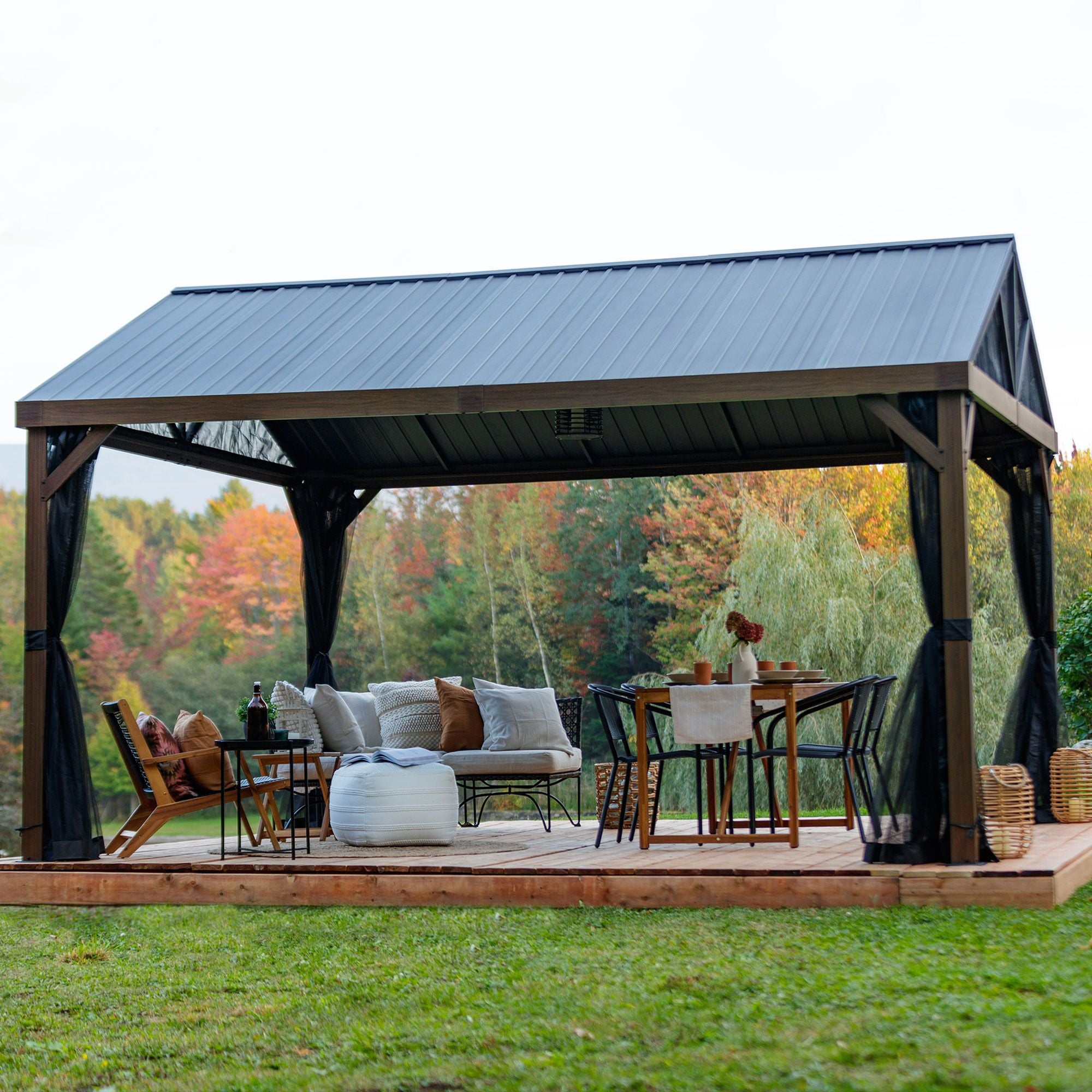 Yamaska 12x16 barn style gazebo, aluminum posts wood finish