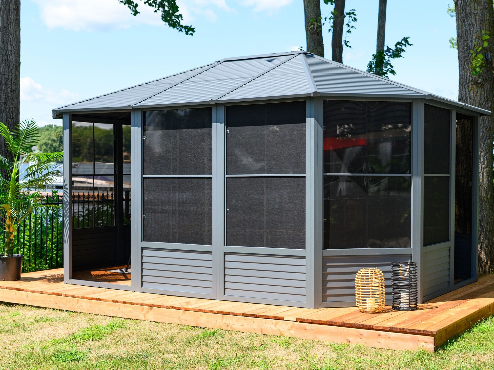 Florence 12x15 ft. Solarium–Metal Roof