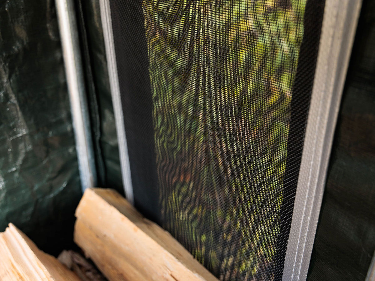 Log Shelter–Green