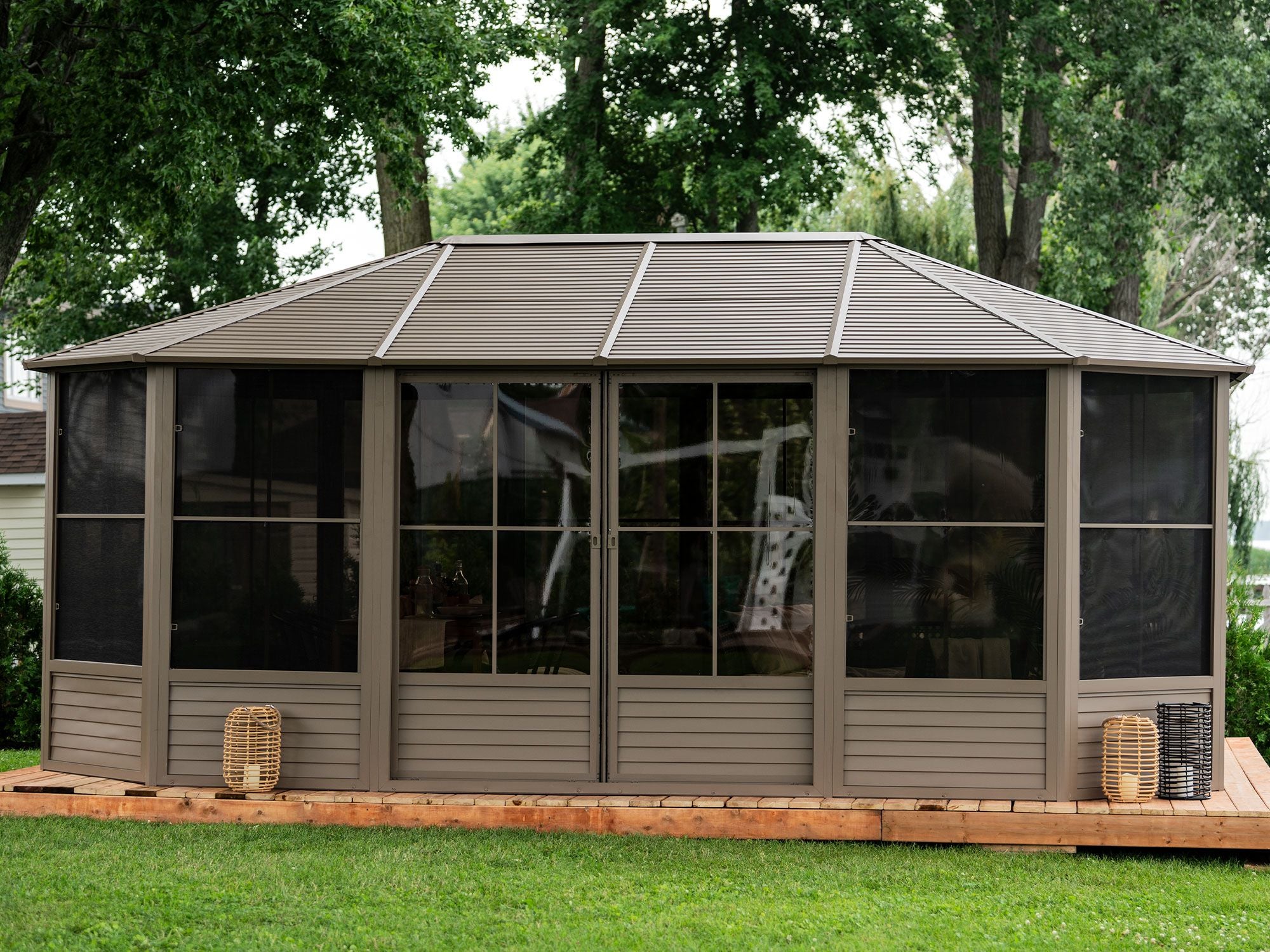 Florence 12x18 ft. Solarium–Metal Roof