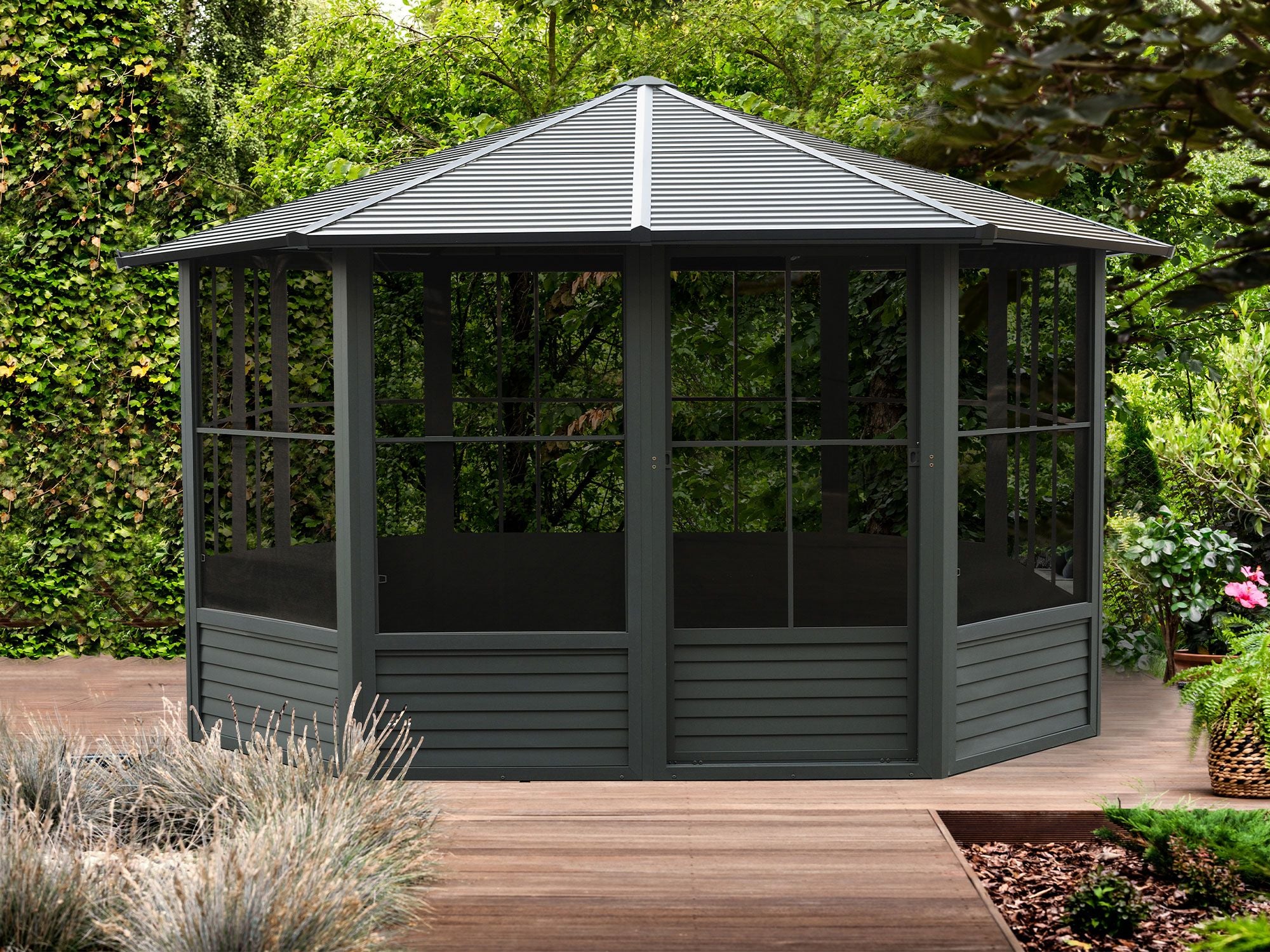 Florence 12x12 Solarium, Metal Roof–Black