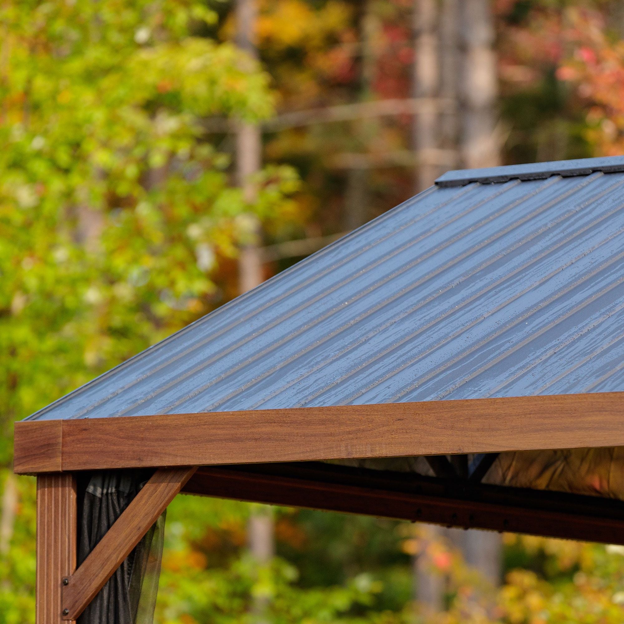 Yamaska 10x14 barn style gazebo, aluminum posts wood finish
